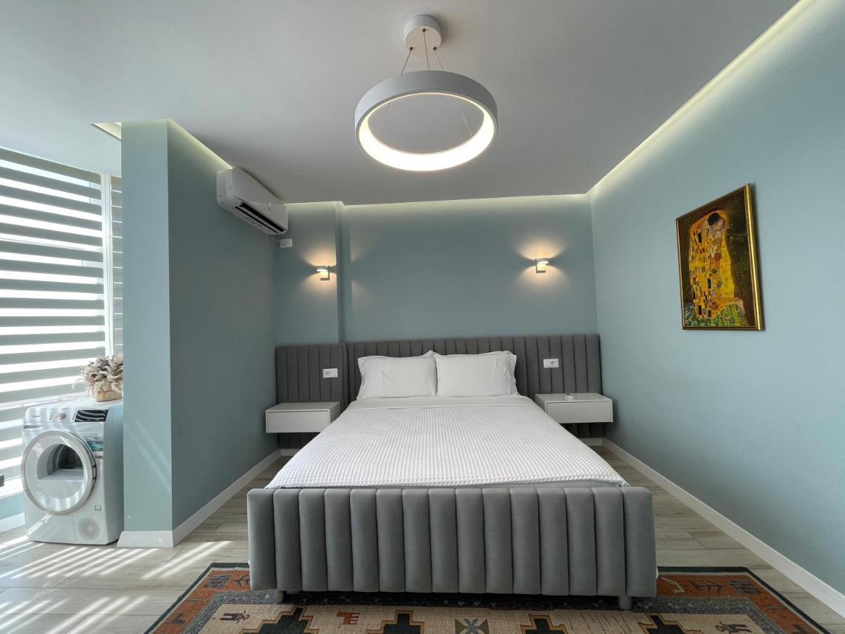 Comfort Apartment In City Center Tirana Exterior foto